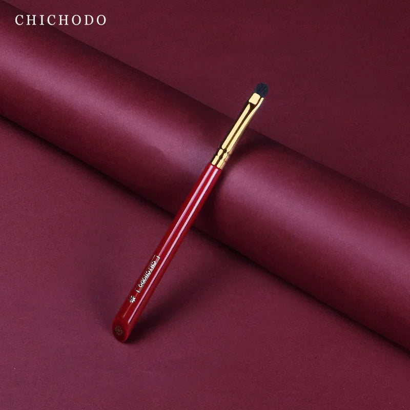 CHICHODO Luxury Makeup Brush Eyelimer Brush High Quality Soft Natural Animal Hair Brush Red Rose Series 005