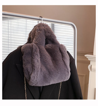 Hturi Lux™ Winter Plush Chain Tote – Couture Comfort in Every Season - Hturilux