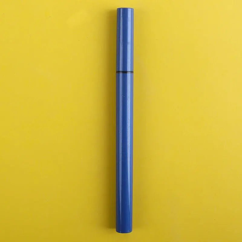Chic and Stylish Eyeliner