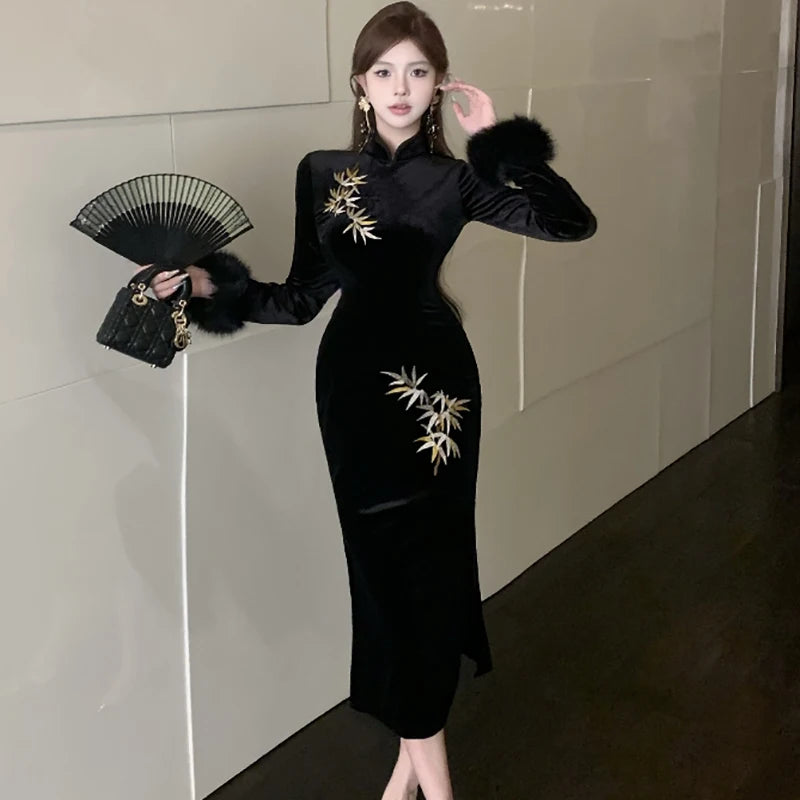 Women Korean Luxury Hepburn Prom Clothes Autumn Winter Black Embroidery Velvet Long Dress 2025 Elegant Bodycon Party Night Dress