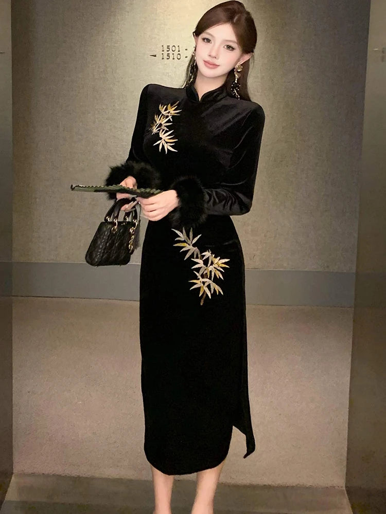 Women Korean Luxury Hepburn Prom Clothes Autumn Winter Black Embroidery Velvet Long Dress 2025 Elegant Bodycon Party Night Dress